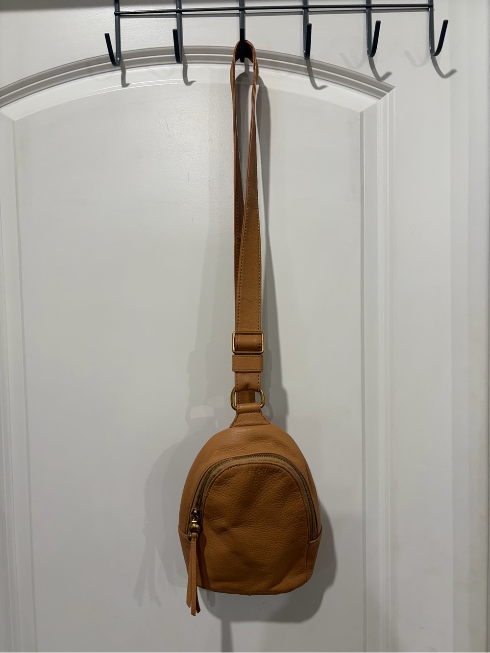 HOBO Tan Leather Crossbody Sling Bag